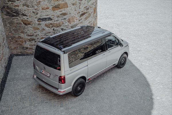 8x18 ET45 Twin-Monotube-Projekt-AT2 Alufelge schwarz für Mercedes V-Klasse 447